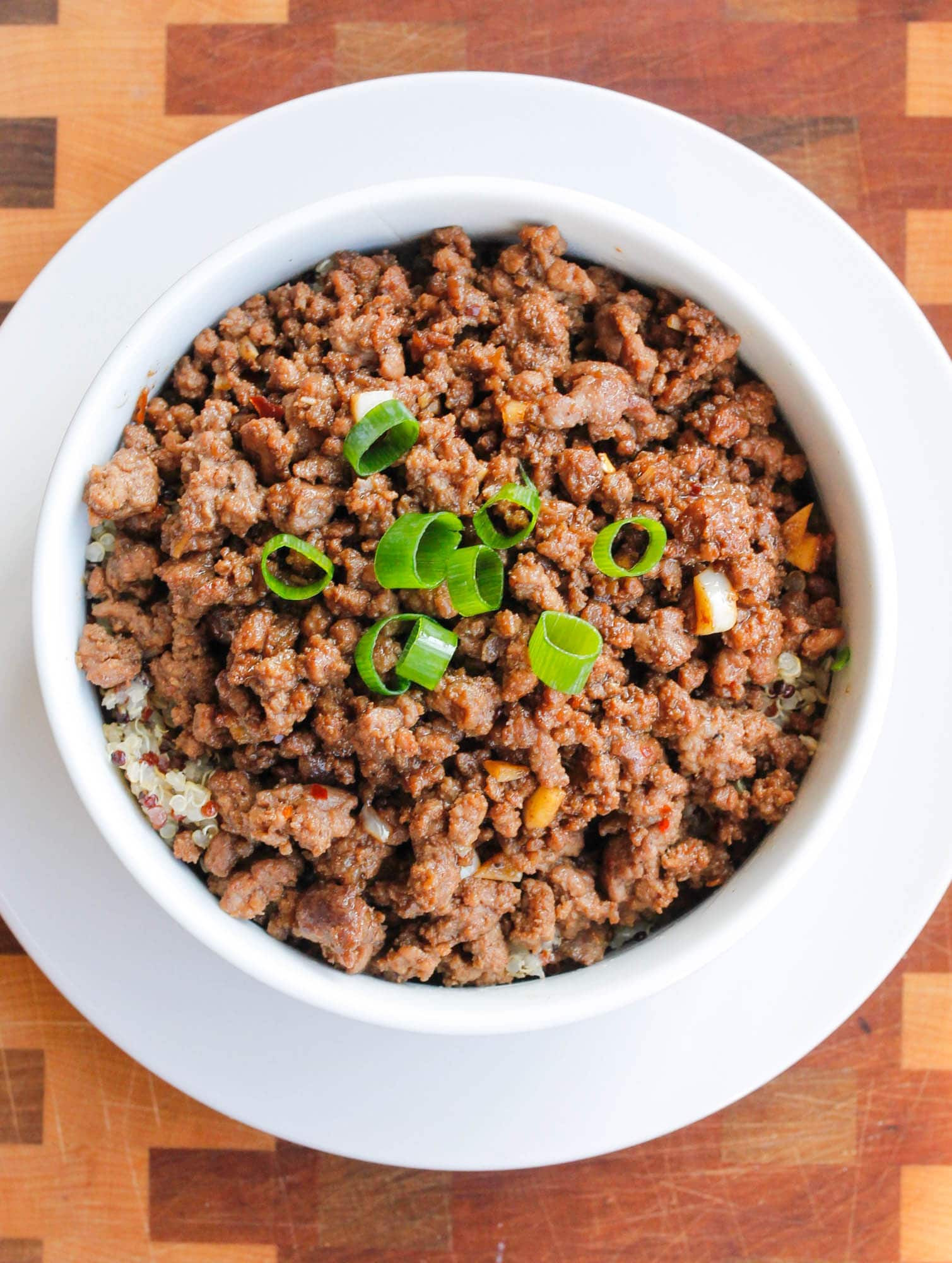 Quinoa And Ground Beef
 15 Minute Quinoa and Korean Beef Bowl Smile Sandwich