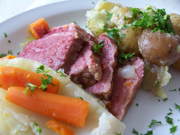 Recipe Corned Beef And Cabbage
 NYC Corned Beef And Cabbage Recipe Food