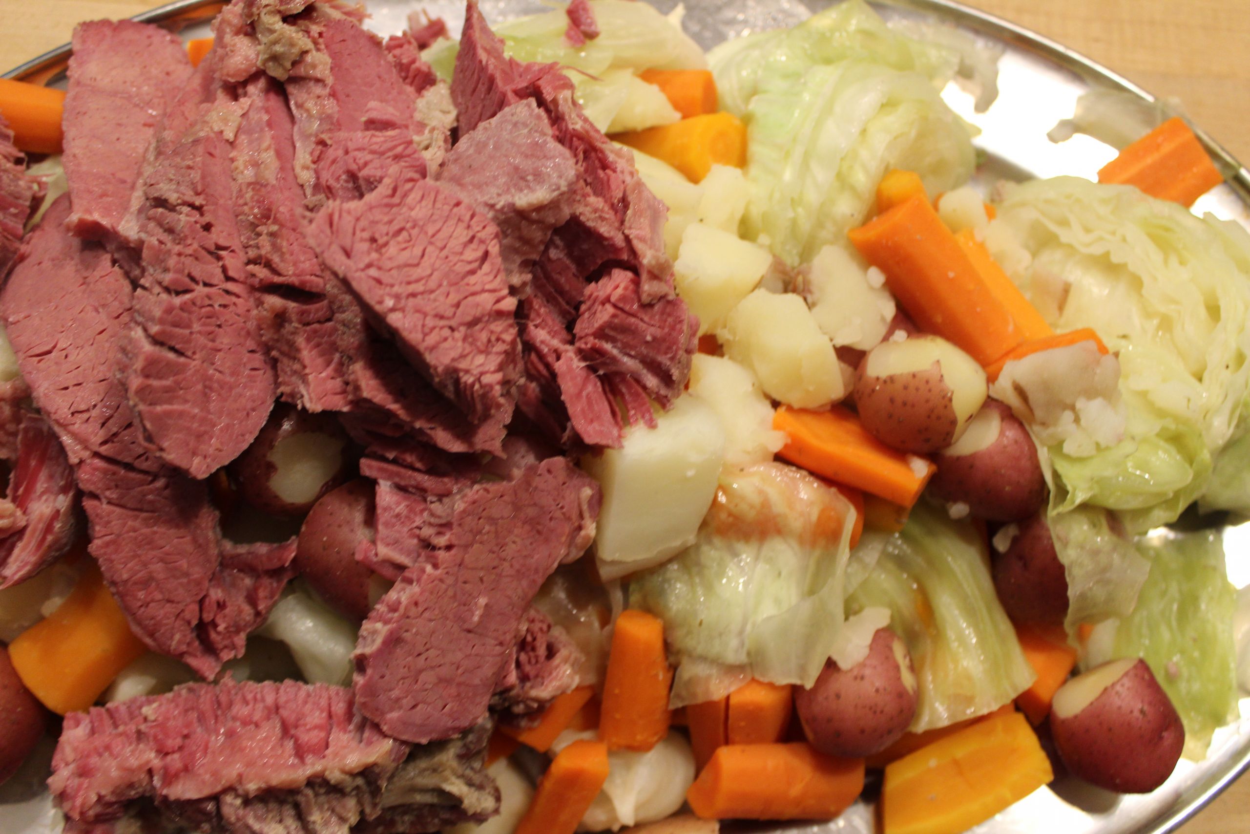 Recipe For Corned Beef And Cabbage In The Oven
 Corned Beef and Cabbage Roasted Chicken and Veggies