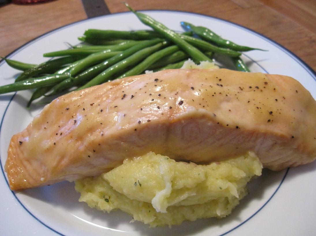 Salmon And Mashed Potatoes
 Baked Salmon with Olive Oil Mashed Potatoes