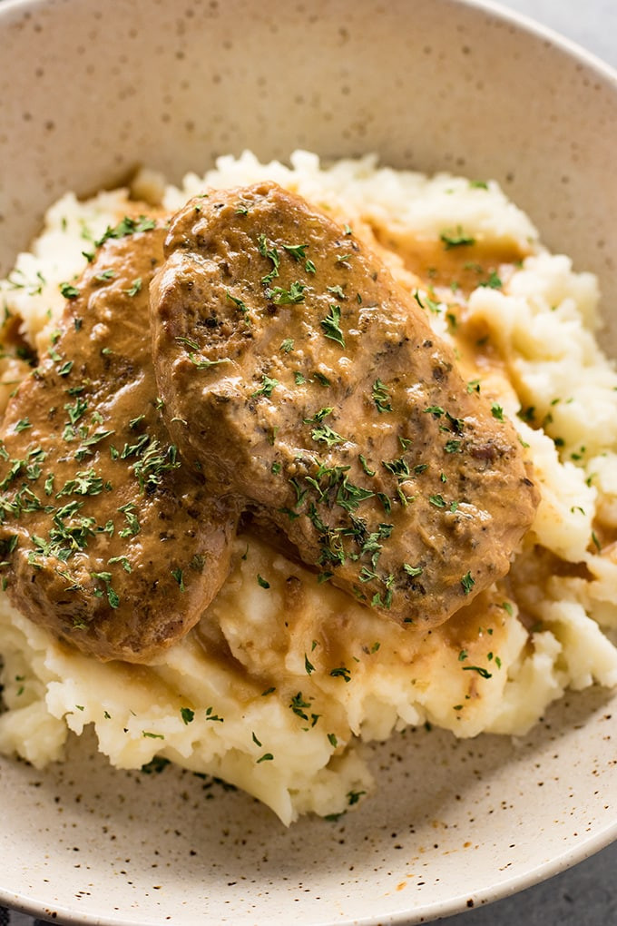 Slow Cooker Pork Chops And Gravy
 pork chops and brown gravy in slow cooker