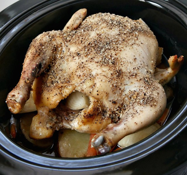 Slow Cooker Whole Chicken
 Easy Slow Cooker Whole Chicken with Ve ables Recipe