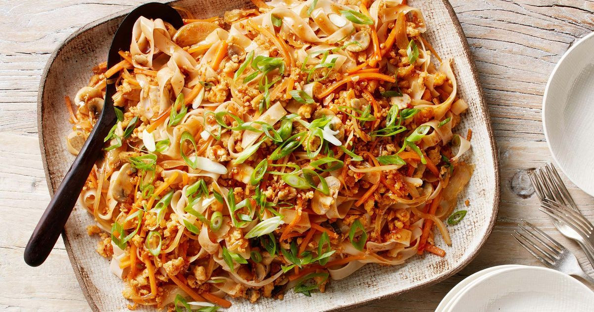 Stir Fry Rice Noodles
 Curtis Stone s stir fried rice noodles with chicken and
