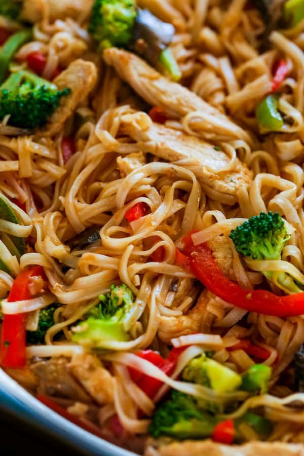 Stir Fry Rice Noodles
 Chicken Stir Fry with Rice Noodles 30 minute meal
