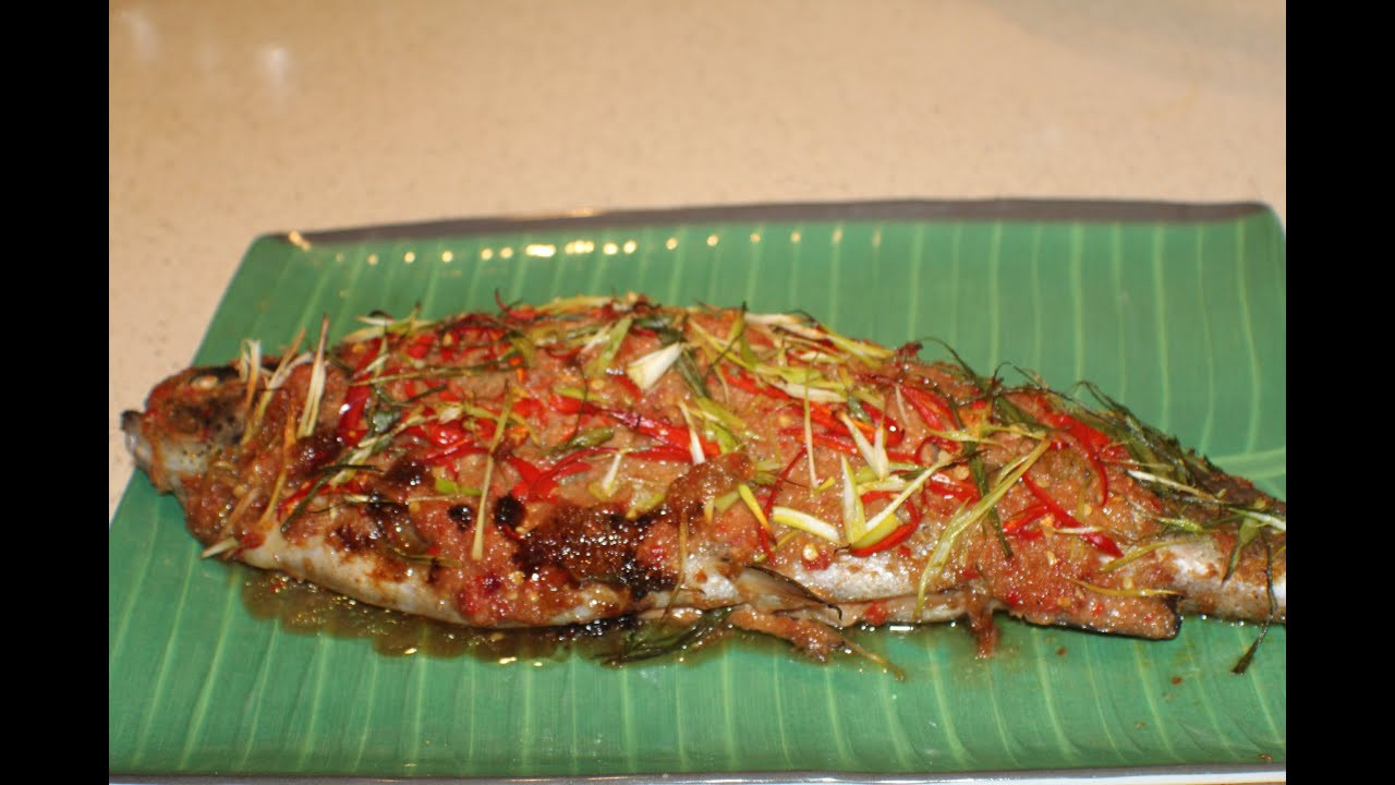 Stuffed Whole Fish Recipes
 Baked Whole Fish with Spicy Tamarind and Chillie Sauce