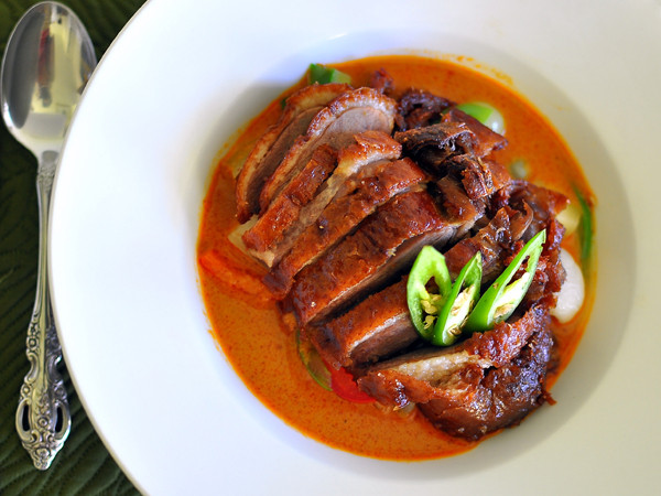 Thai Crispy Duck Recipes
 Thai Spicy Curry with Crispy Duck Recipe from the Sedthee