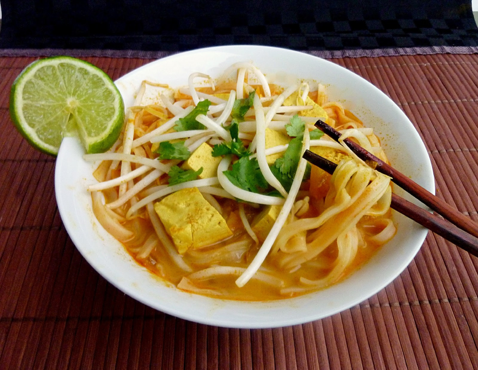 Thai Curry Noodles
 Vanilla & Spice Thai Red Curry Noodles with Tofu