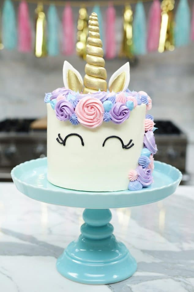 Unicorn Cake Recipe
 27 Magical Unicorn Party Ideas