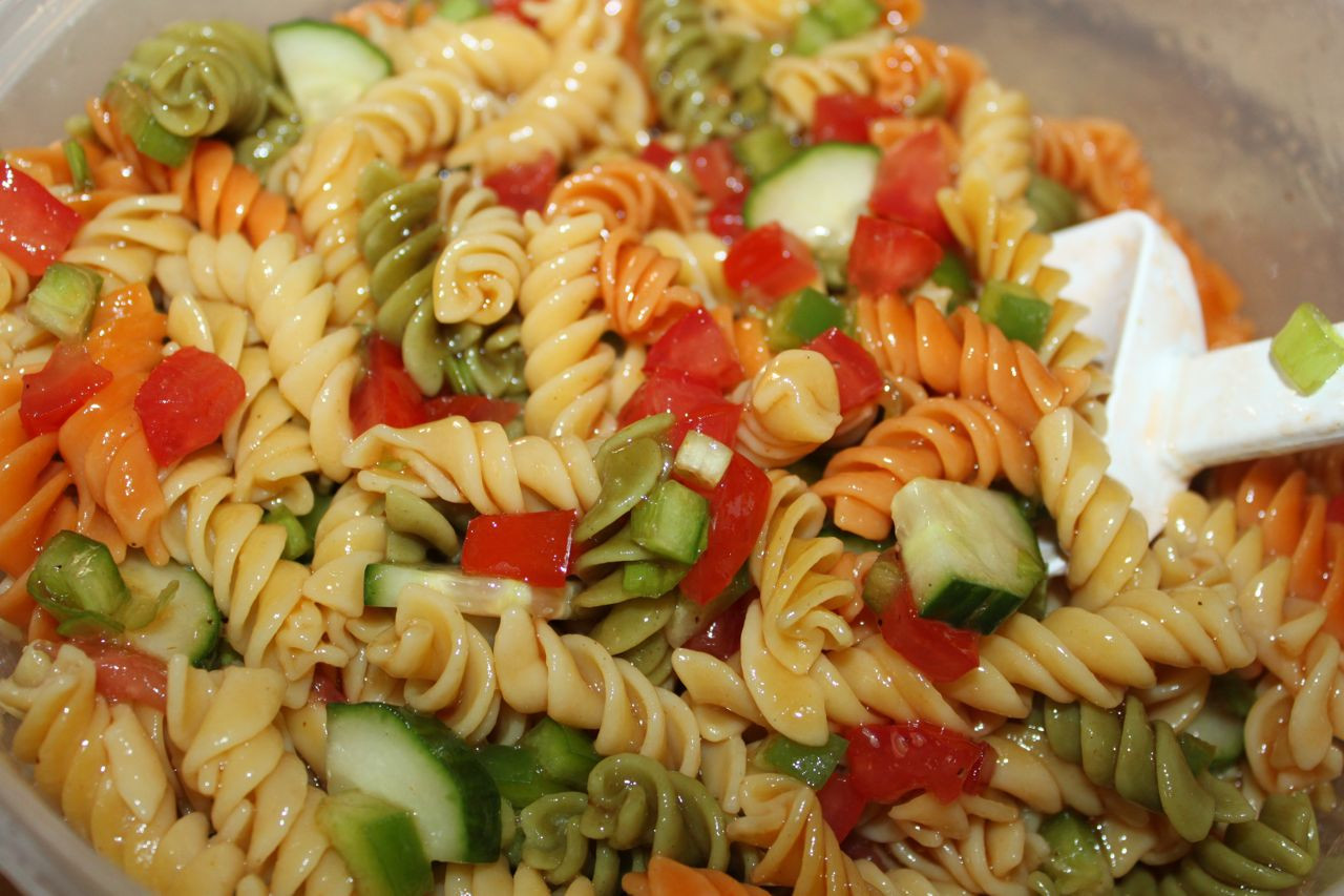 Vegetable Pasta Salad Recipes
 [Recipe] Tangy Ve able Pasta Salad