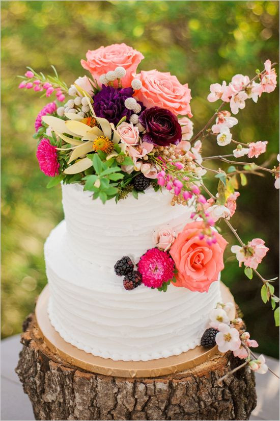 Wedding Cakes With Flowers
 25 Glamorous Wedding Cake Ideas