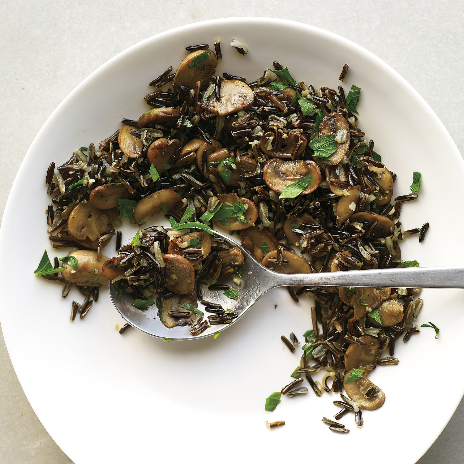 Wild Rice With Mushrooms
 Wild Rice with Mushrooms and Parsley
