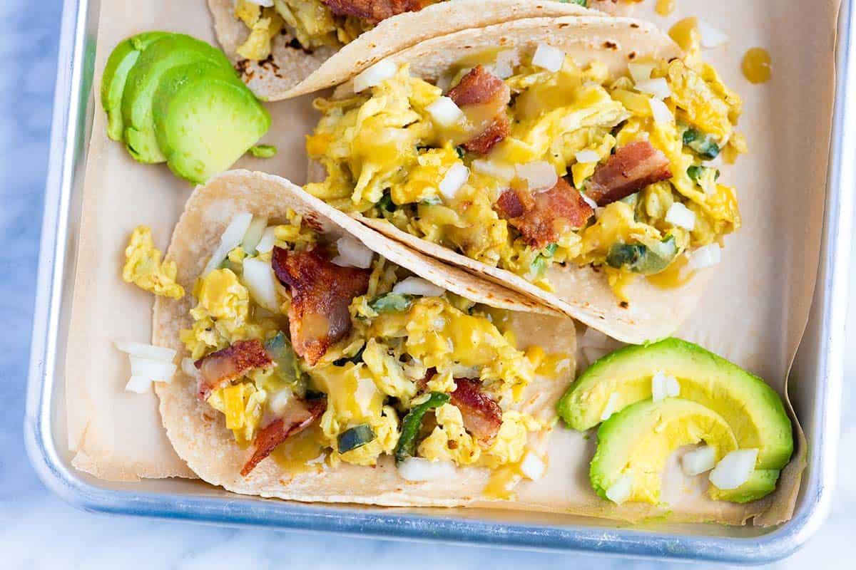 Breakfast Tacos Recipe
 Easy Breakfast Tacos with Potatoes and Peppers