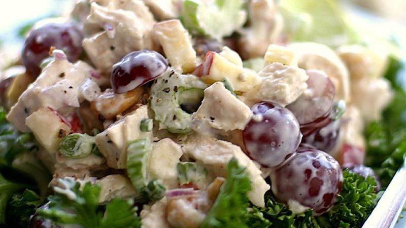 Chicken Salad Recipe With Apples
 Chicken Salad with Grapes Cashews Apples and Fresh Dill
