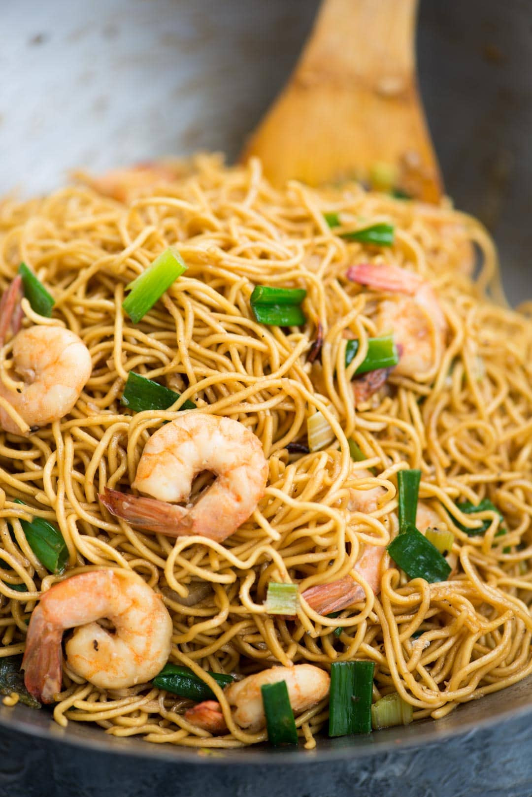Garlic Noodles With Shrimp
 ASIAN SHRIMP GARLIC NOODLES The flavours of kitchen