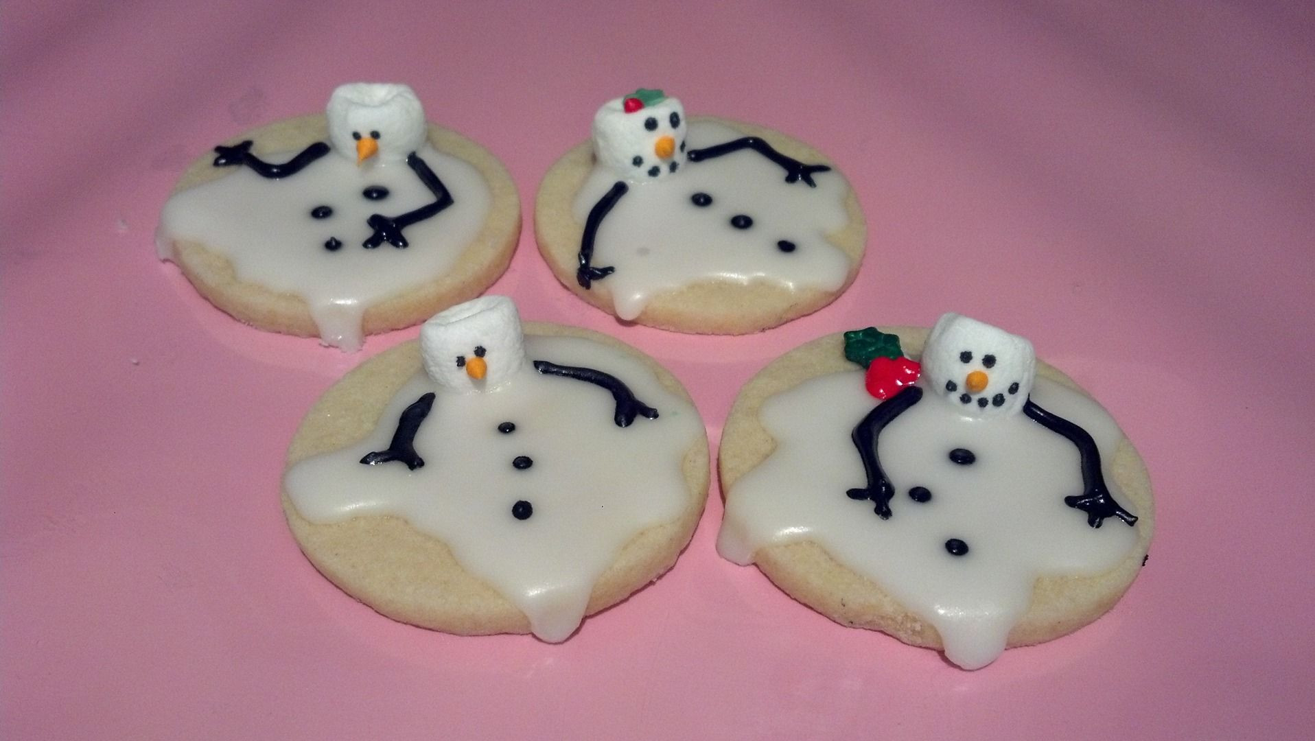 Gourmet Decorated Shortbread Cookies
 Melting Snowman