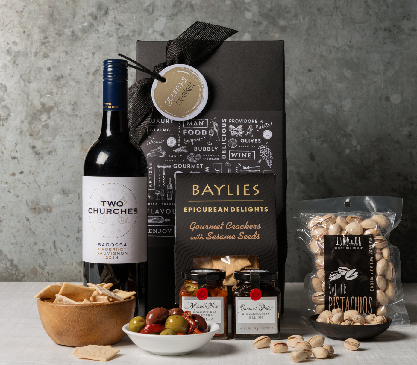 Gourmet Food Gifts
 Shiraz and Savoury gourmet food t hamper ts under $100