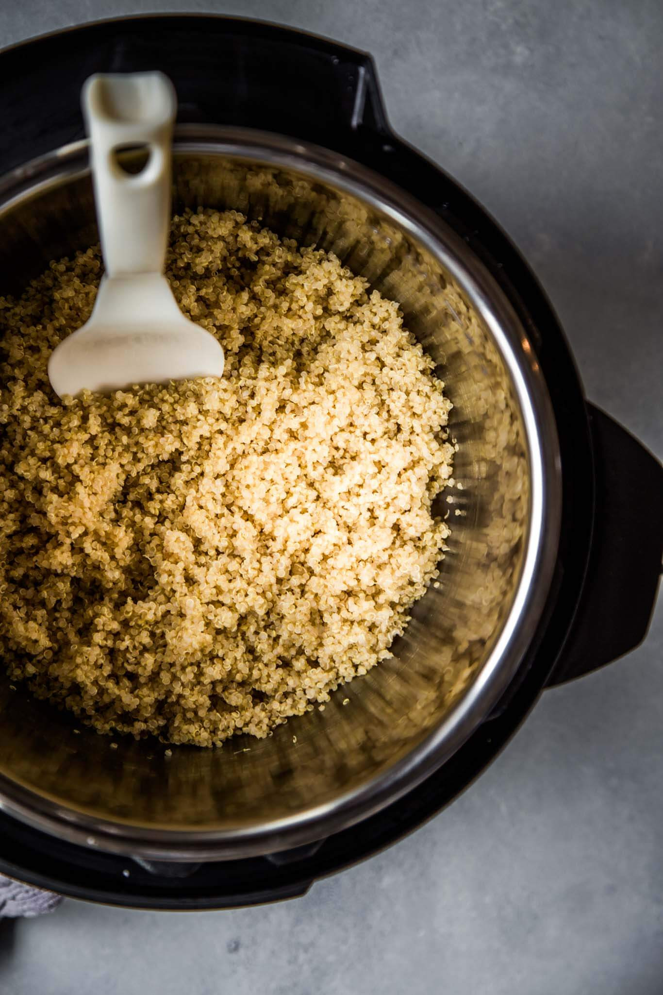 Instant Pot Quinoa
 How to Cook Perfect Quinoa in the Instant Pot VIDEO