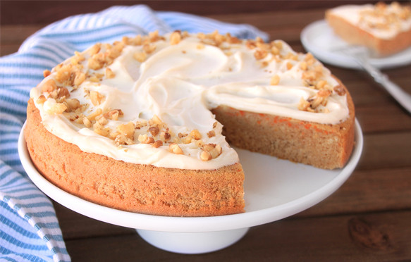 Low Calorie Carrot Cake
 Low Calorie Carrot Cake with Cream Cheese Frosting Recipe