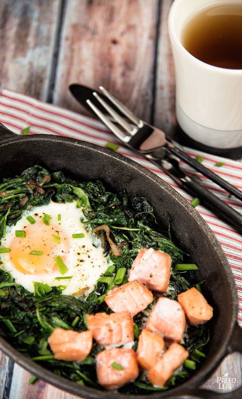 Salmon For Breakfast With Eggs
 Baked Eggs With Spinach And Smoked Salmon