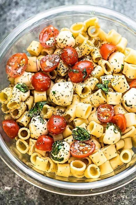 Side Dishes To Bring To A Party
 Caprese Pasta Salad the perfect side dish to bring to