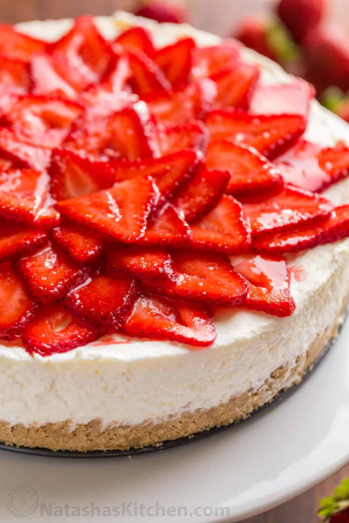 Strawberry Cheesecake Cake Recipe
 No Bake Cheesecake with Strawberries VIDEO