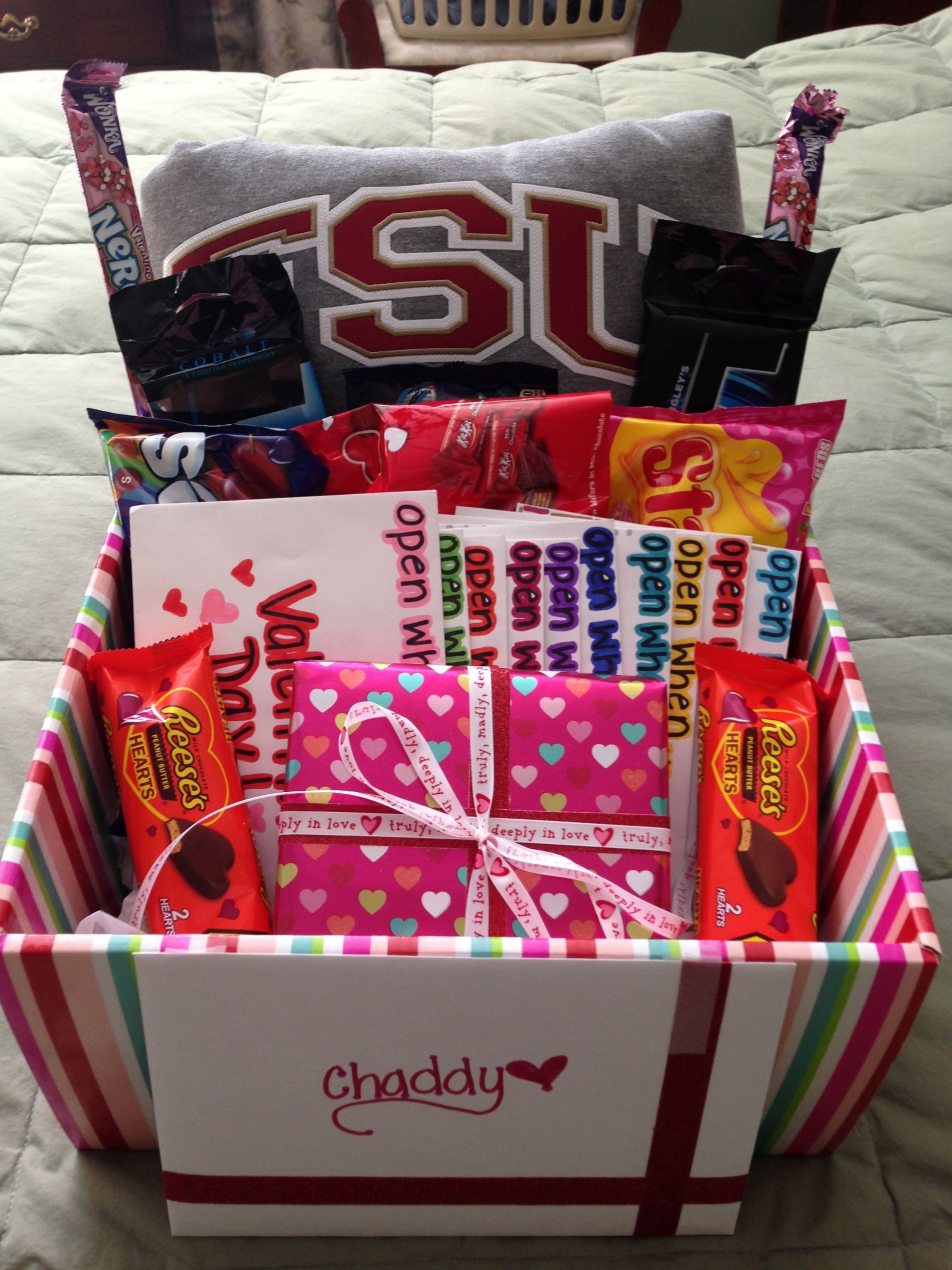 Boy Gift Ideas For Valentines
 valentines day t for him valentines day t basket