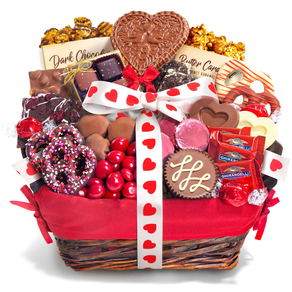 Candy Gift Baskets For Valentines Day
 Is Your Valentine A Chocolate Freak They Will Love These