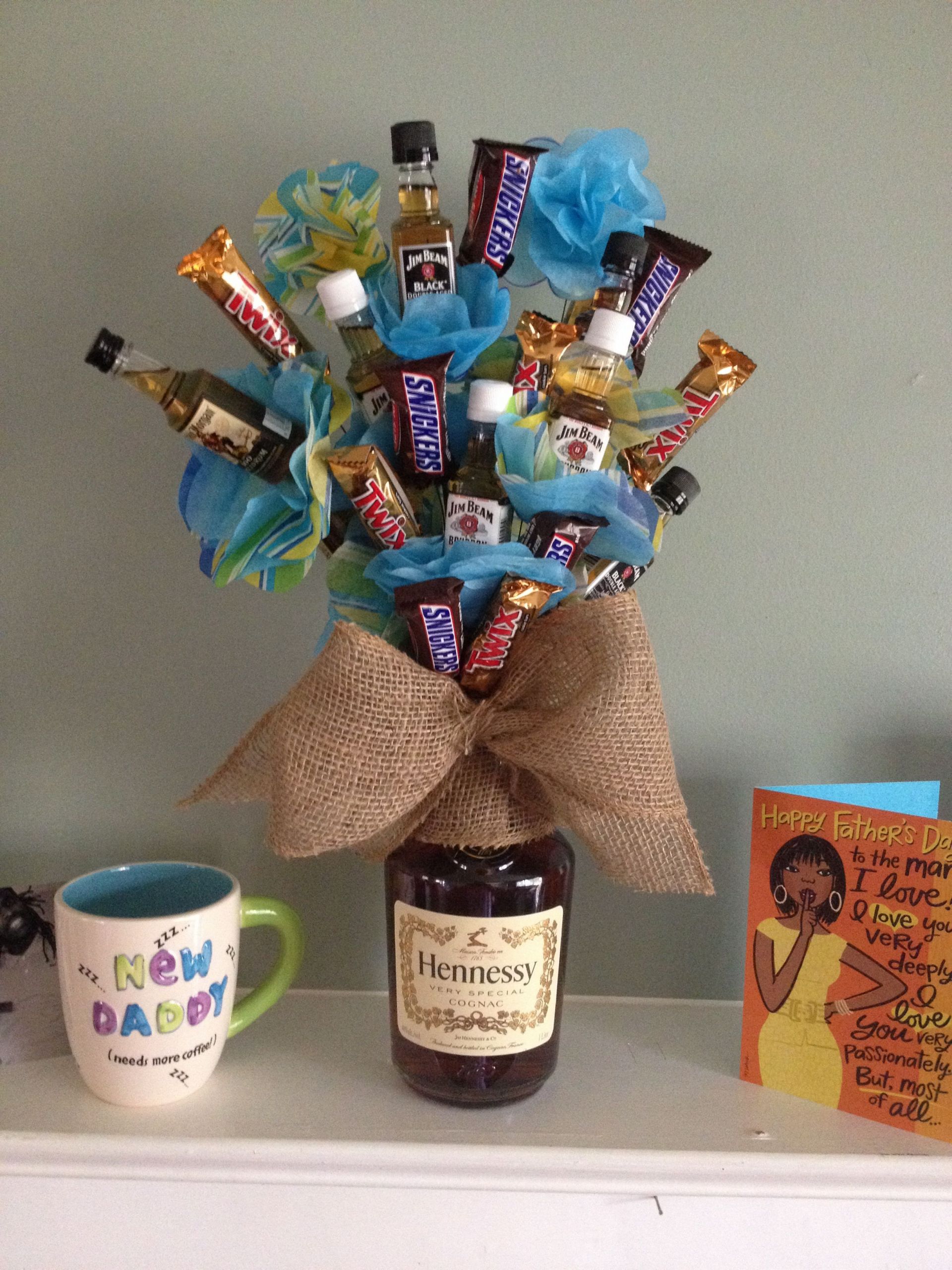 Ideas For Guys Valentines Gift
 Man Flowers Father s Day Hennessey candy t DIY