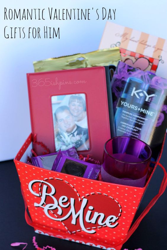 Mens Valentines Day Gift Ideas
 15 DIY Romantic Gifts Basket For Valentine s Day Feed