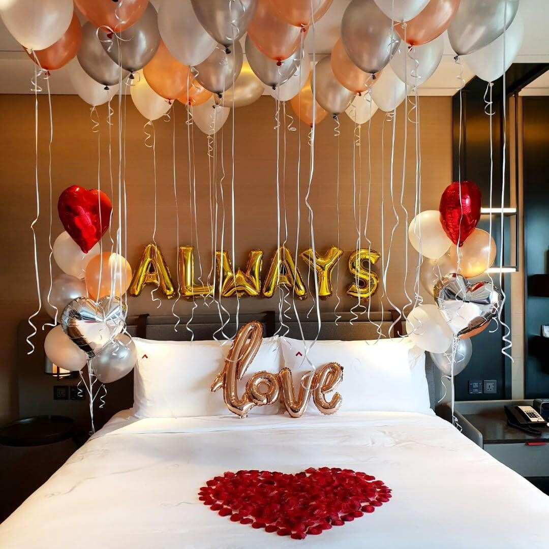 Romantic Bedroom Ideas For Valentines Day
 Explore the Best Valentine Bedroom Decoration Ideas in
