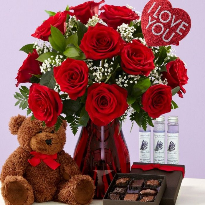 Romantic Valentines Day Gifts For Her
 30 Cute Romantic Valentines Day Ideas for Her 2021