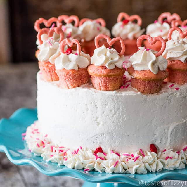Valentine Cake Recipe
 Serve your loved ones this easy to decorate strawberry