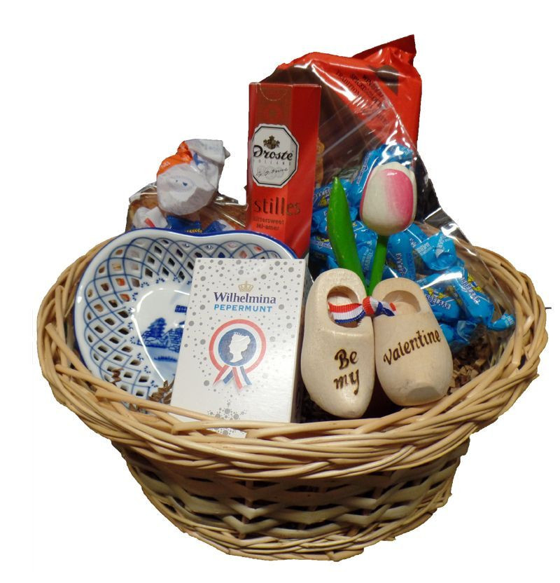 Valentine Food Gifts
 Valentine s Day Sweetheart Basket Dutch Food Gift Baskets