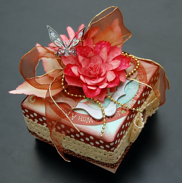 Valentine Gift Boxes Ideas
 Scrapperlicious Valentine Gift Box