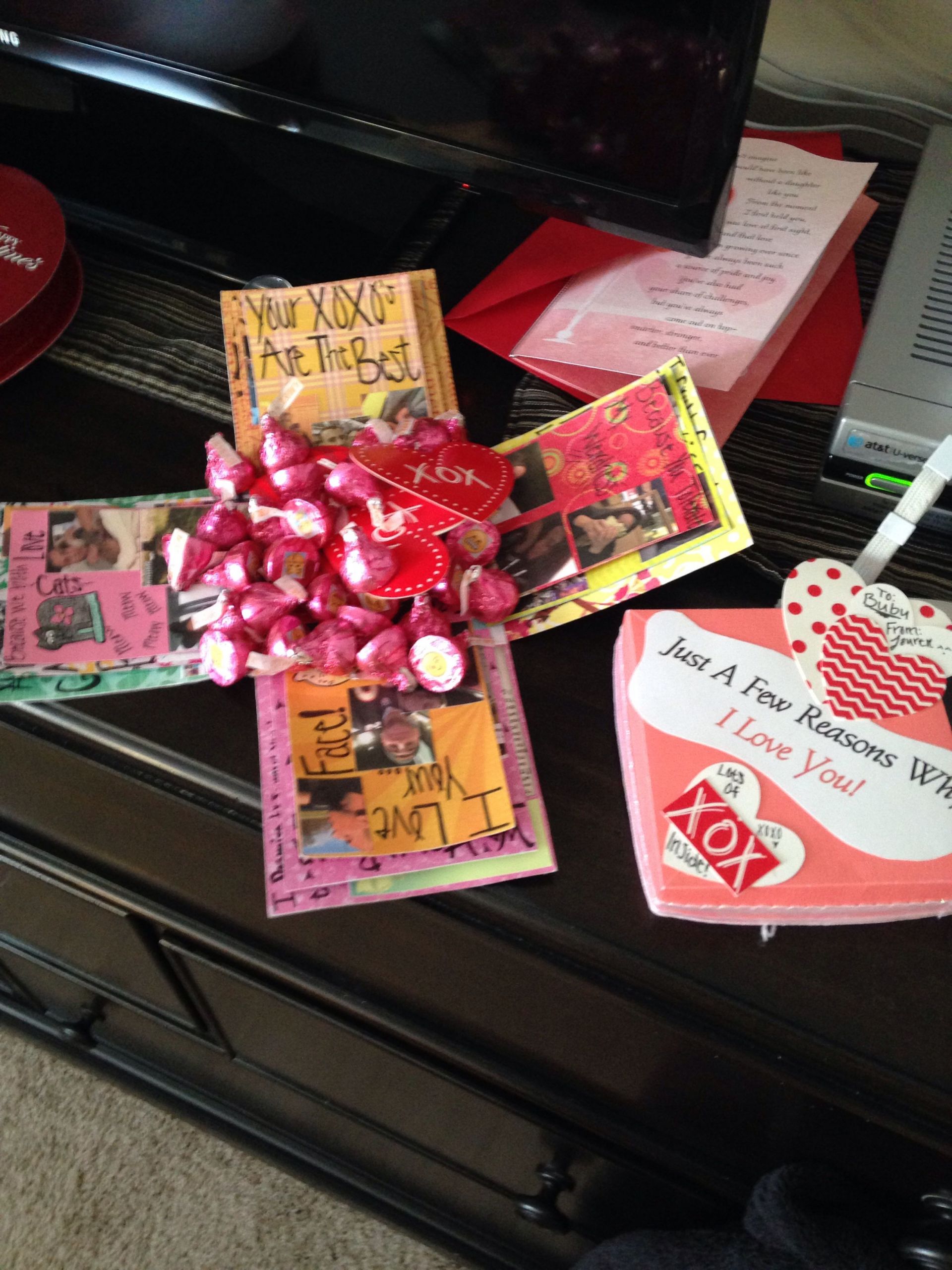 Valentine Gift Ideas For Boyfriend Diy
 My exploding box I made for my boyfriend on valentines day