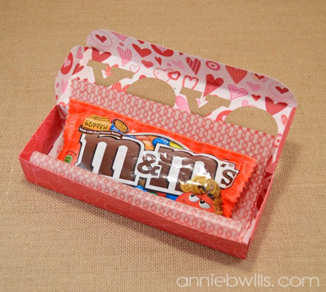 Valentines Day Candy Boxes
 Quick and Easy Valentine’s Day Candy Bar Boxes