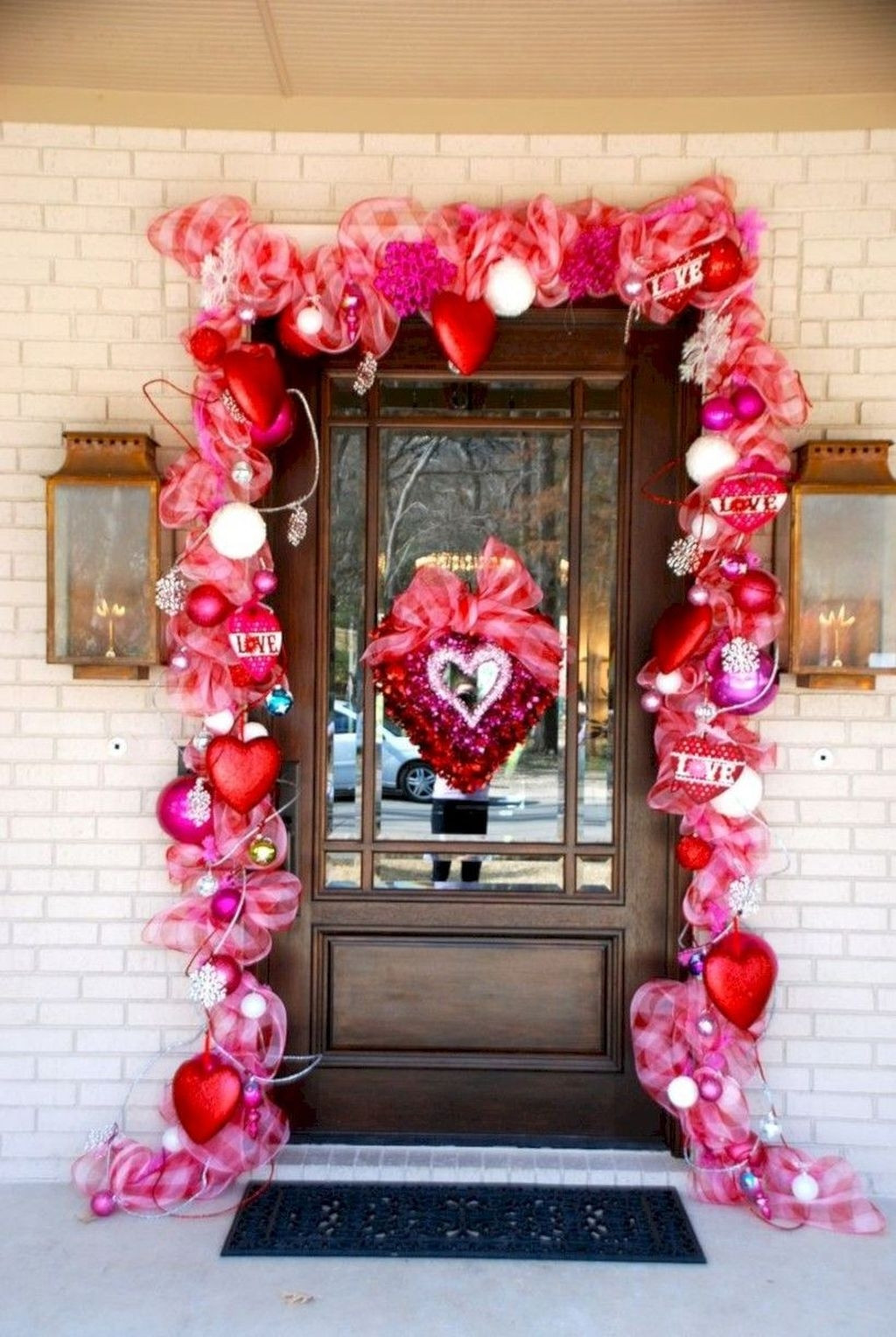 Valentines Day Decor Ideas
 46 Awesome Valentine Outdoor Decorations PIMPHOMEE