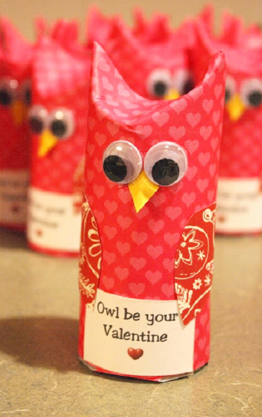 Valentines Day Ideas For School
 DIY School Valentine Cards for Classmates and Teachers