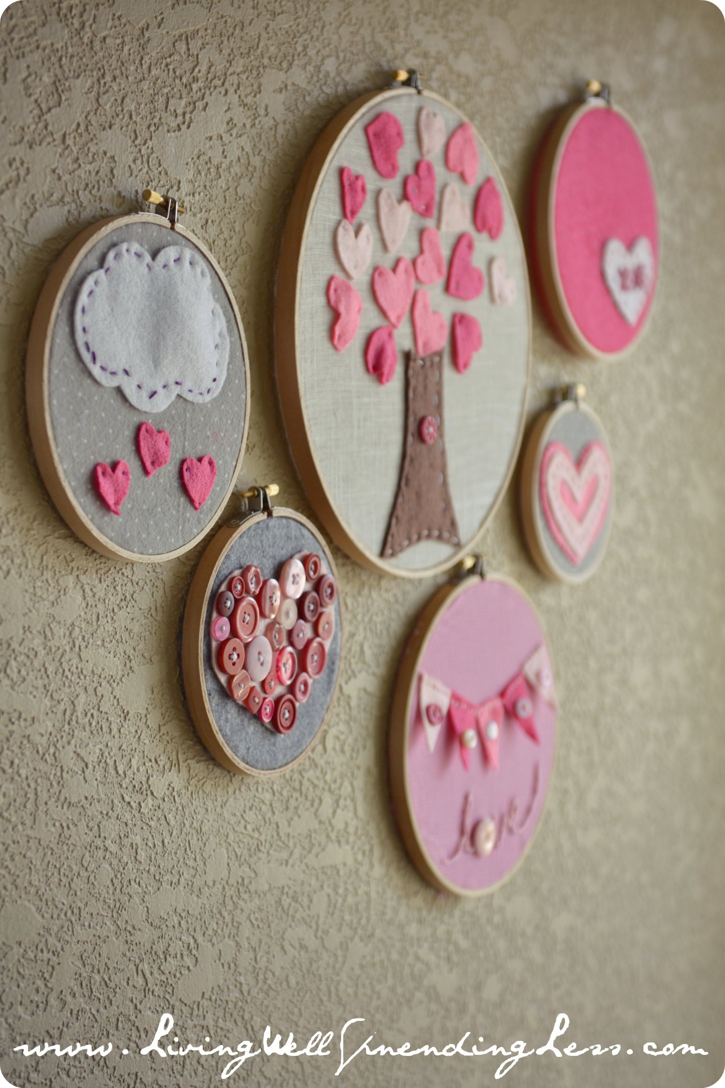 Valentines Day Painting Ideas
 Valentine s Day embroidery hoop art cute & easy craft