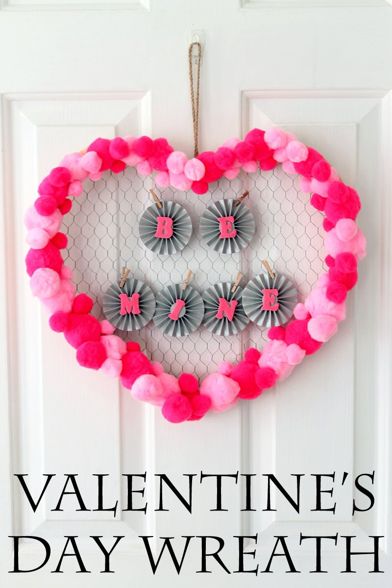 Valentines Day Wreath Ideas
 Valentine s Day Wreath – Quick & Easy Decor The Country