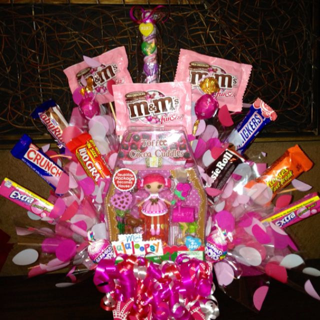 Valentines Gift Ideas For Daughter
 Valentine Candy Bouquet I made for my daughter