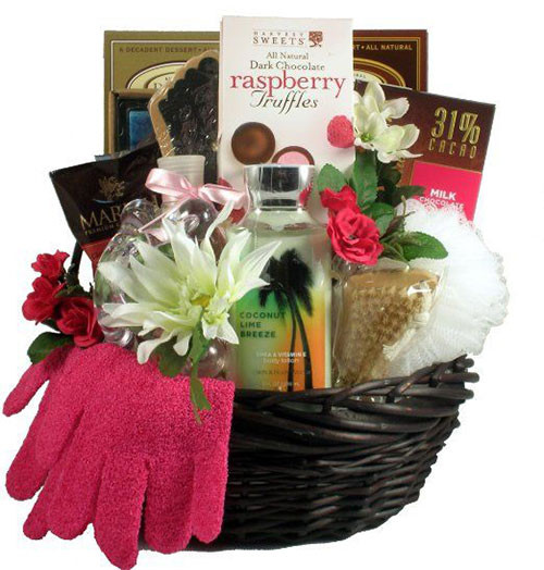 Valentines Gift Ideas For Wife
 15 Valentine s Day Gift Basket Ideas For Husbands Wife