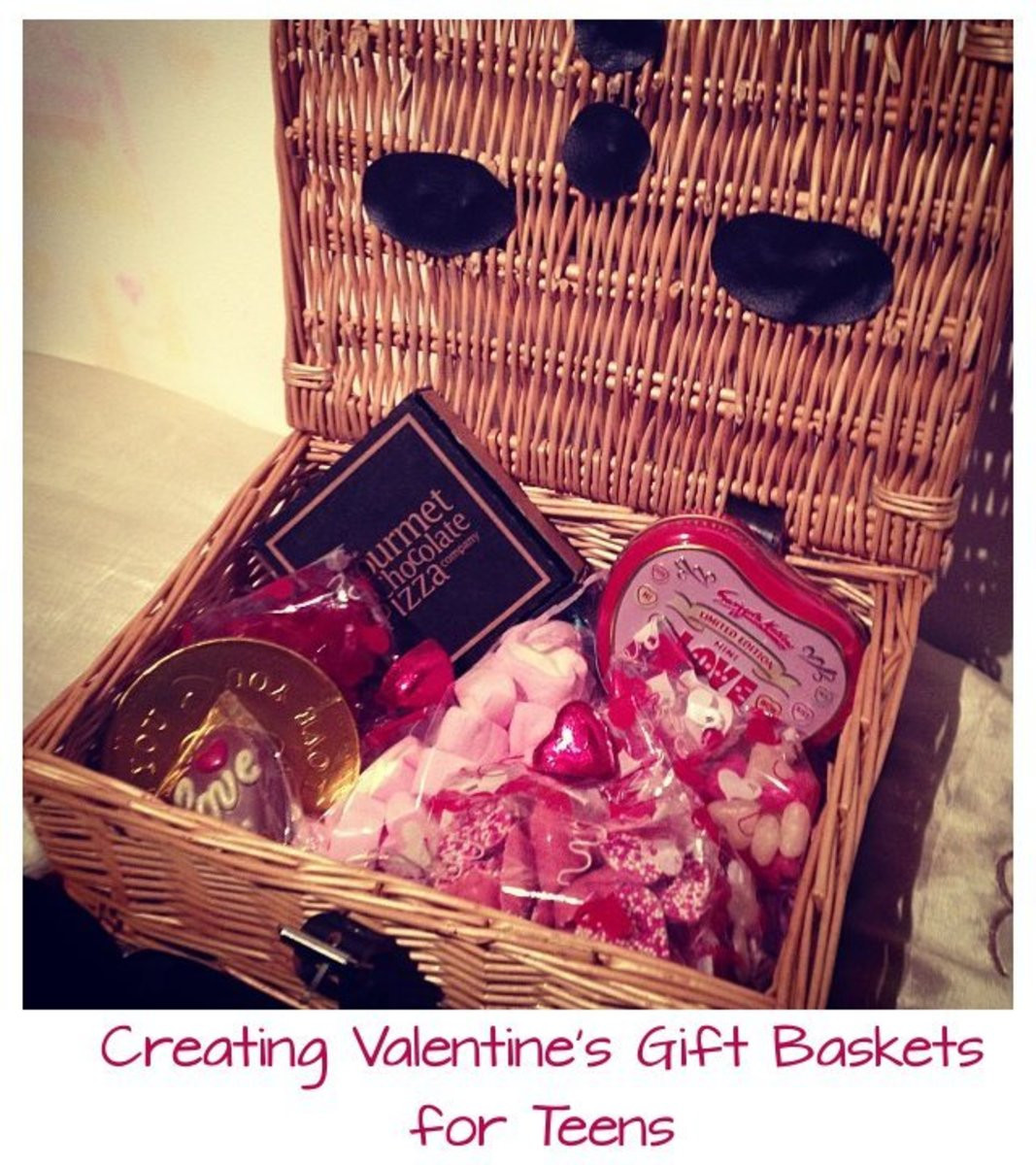 Valentines Gift Ideas For Young Daughter
 How to Create a Cute Valentine s Gift Basket for Teen