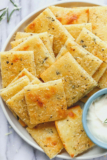 The Best Low Carb Cheese Crackers